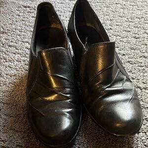 Clarks Men's Black Leather Loafers